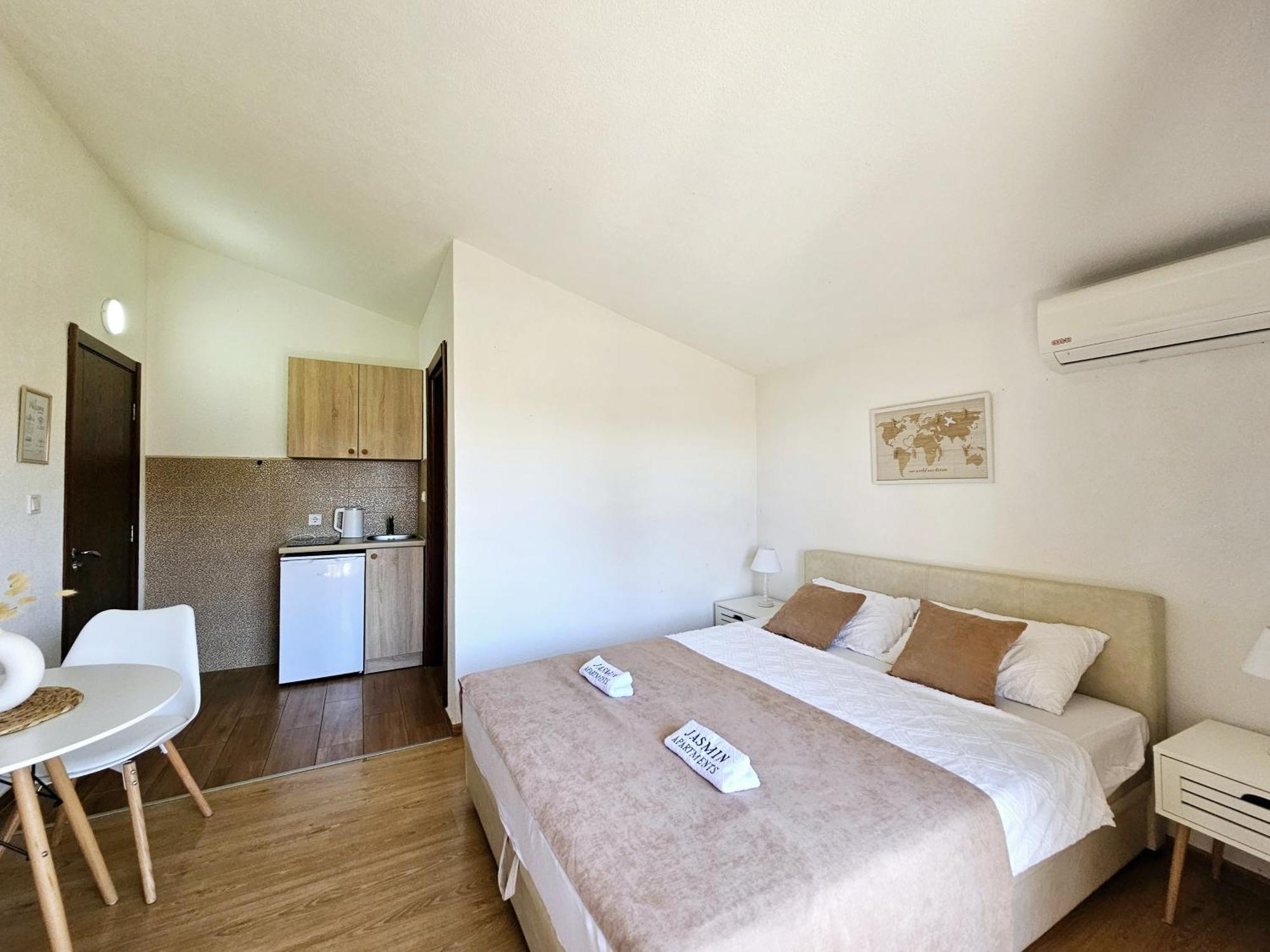 Jasmin Apartmani Bar Extérieur photo